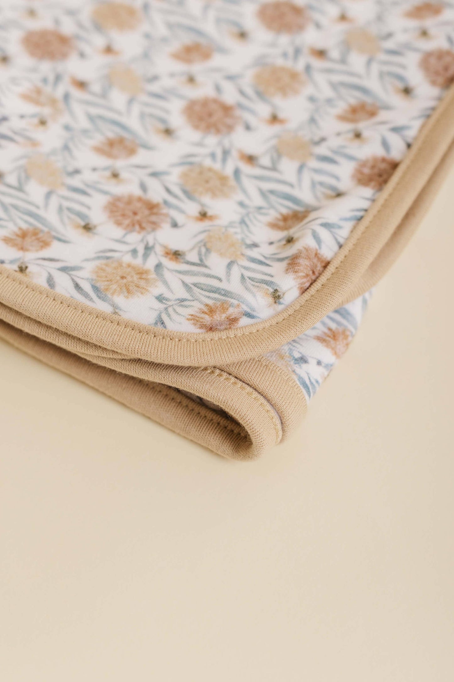 Dandelion Organic Cotton Swaddle
