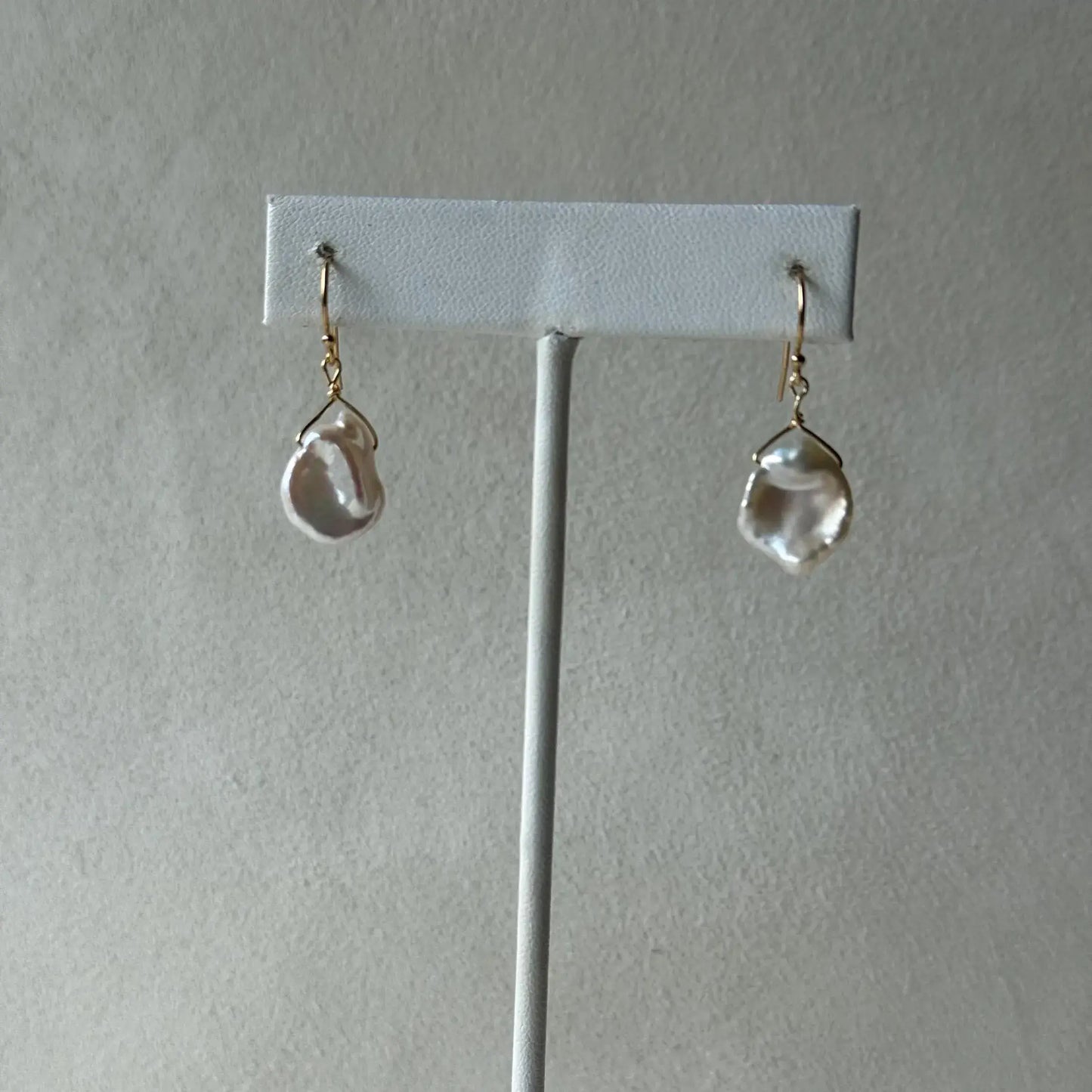 Keshi Pearl Earrings / 14k gold