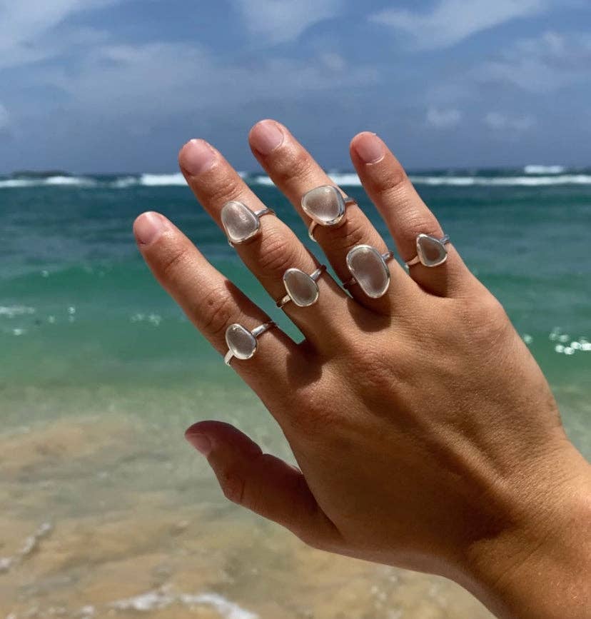 White Sea Glass Ring 925 Silver / 7