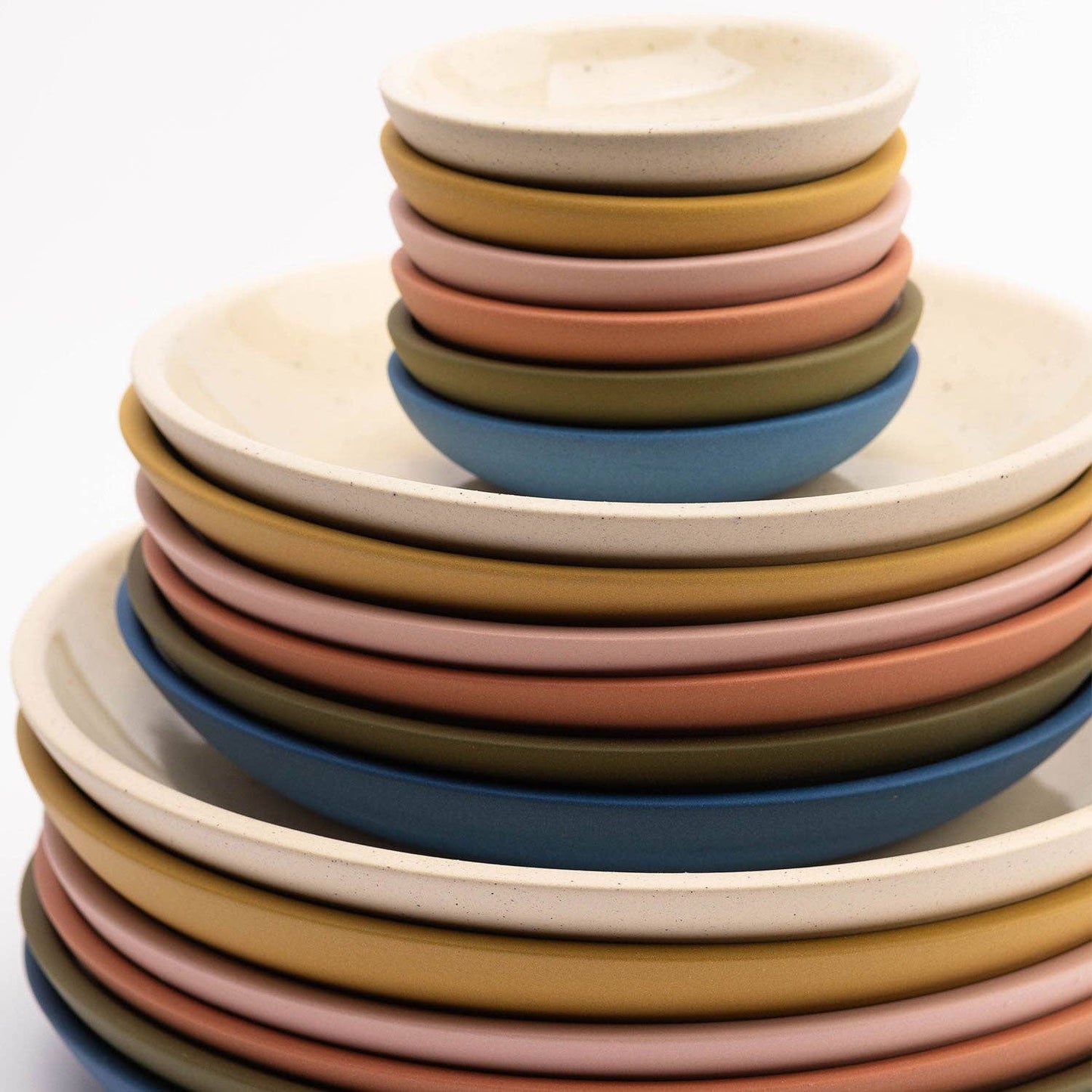 The Small Appetizer Plate: Natural Speckle
