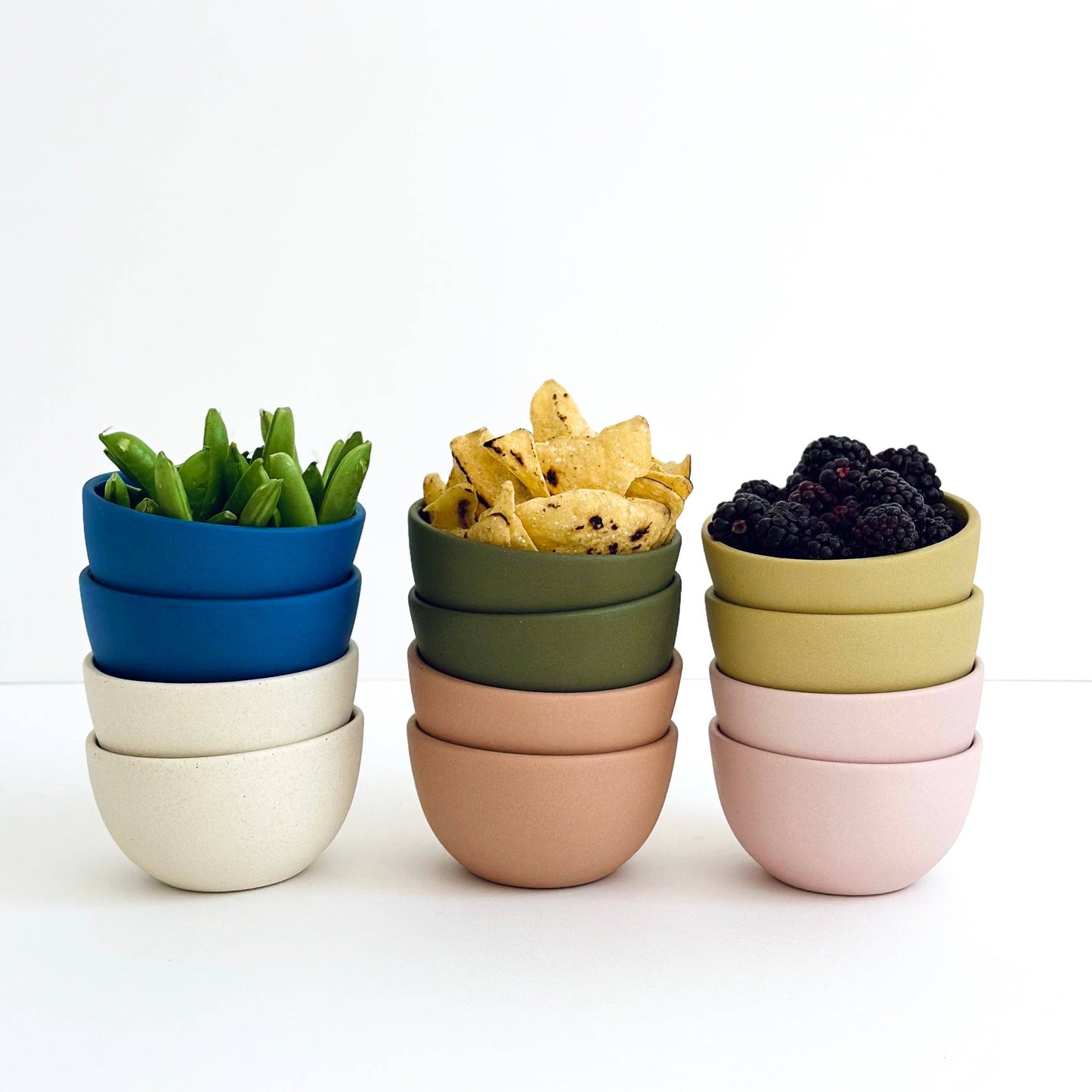 The Snack Bowl Handmade Ceramic : Natural Speckle