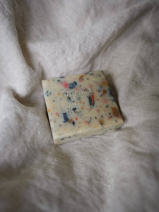 Etosha: BIODEGRADABLE CLAY BAR
