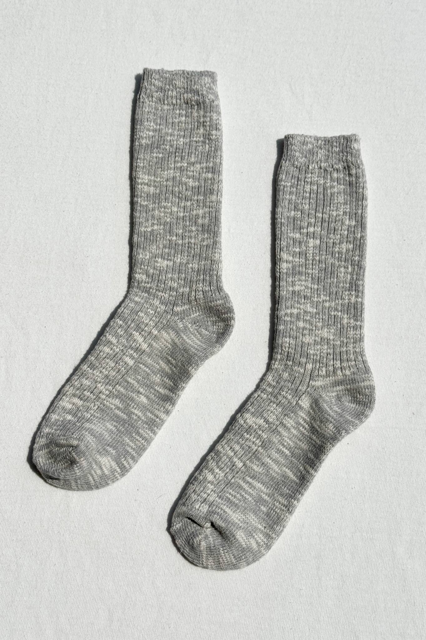 Cottage Socks: Ht.Grey