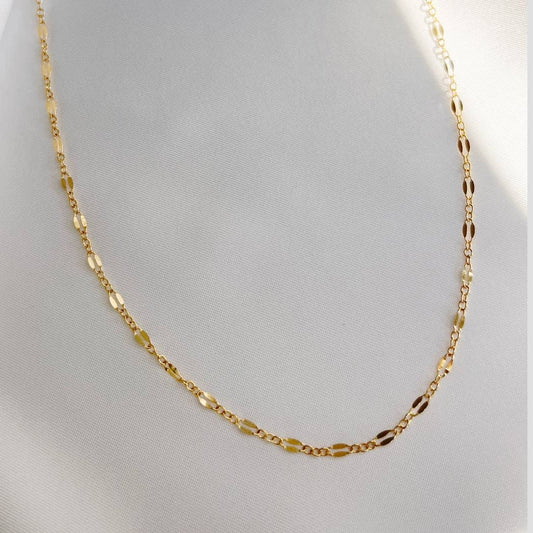 Kamryn Dapped Sequin Necklace Gold Filled: 16”