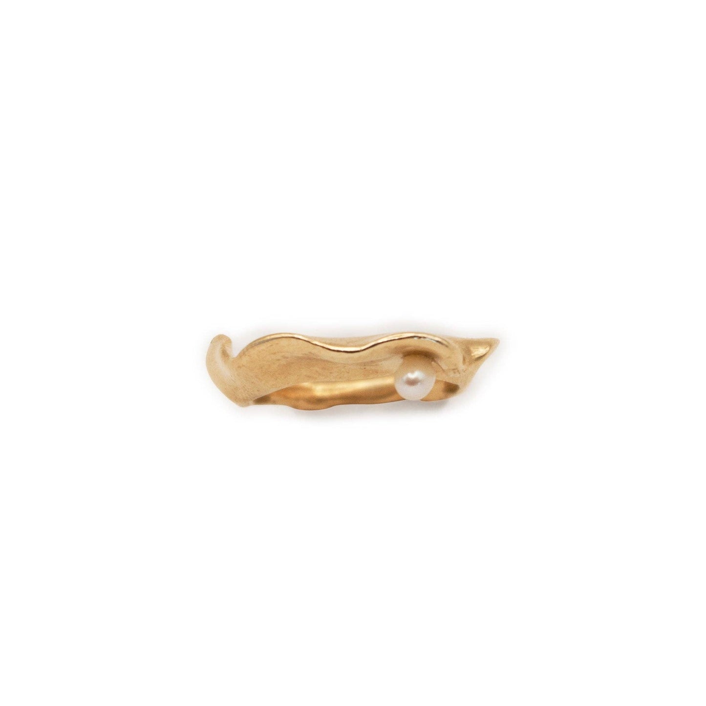AKOYA with Pearl: Brass Ring