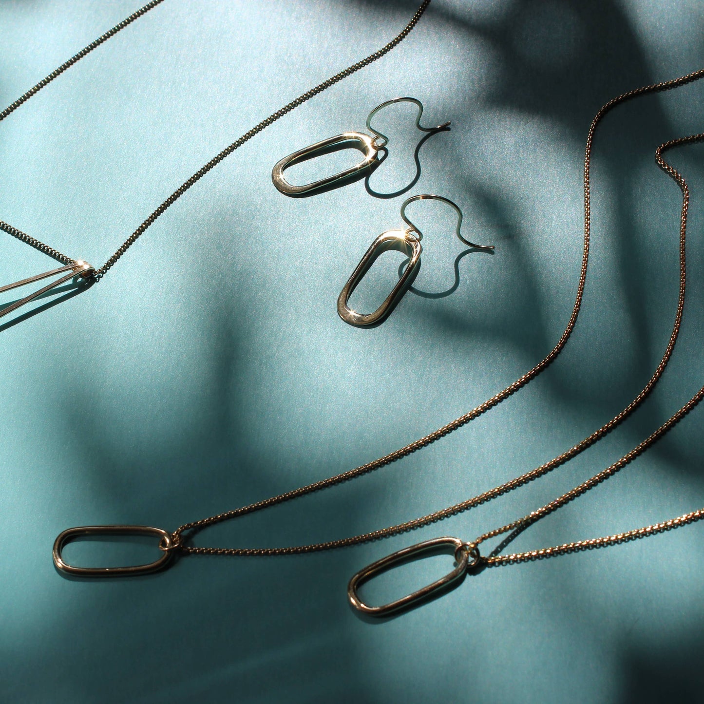 Soft Oval Earrings: Gold Fill / Bronze