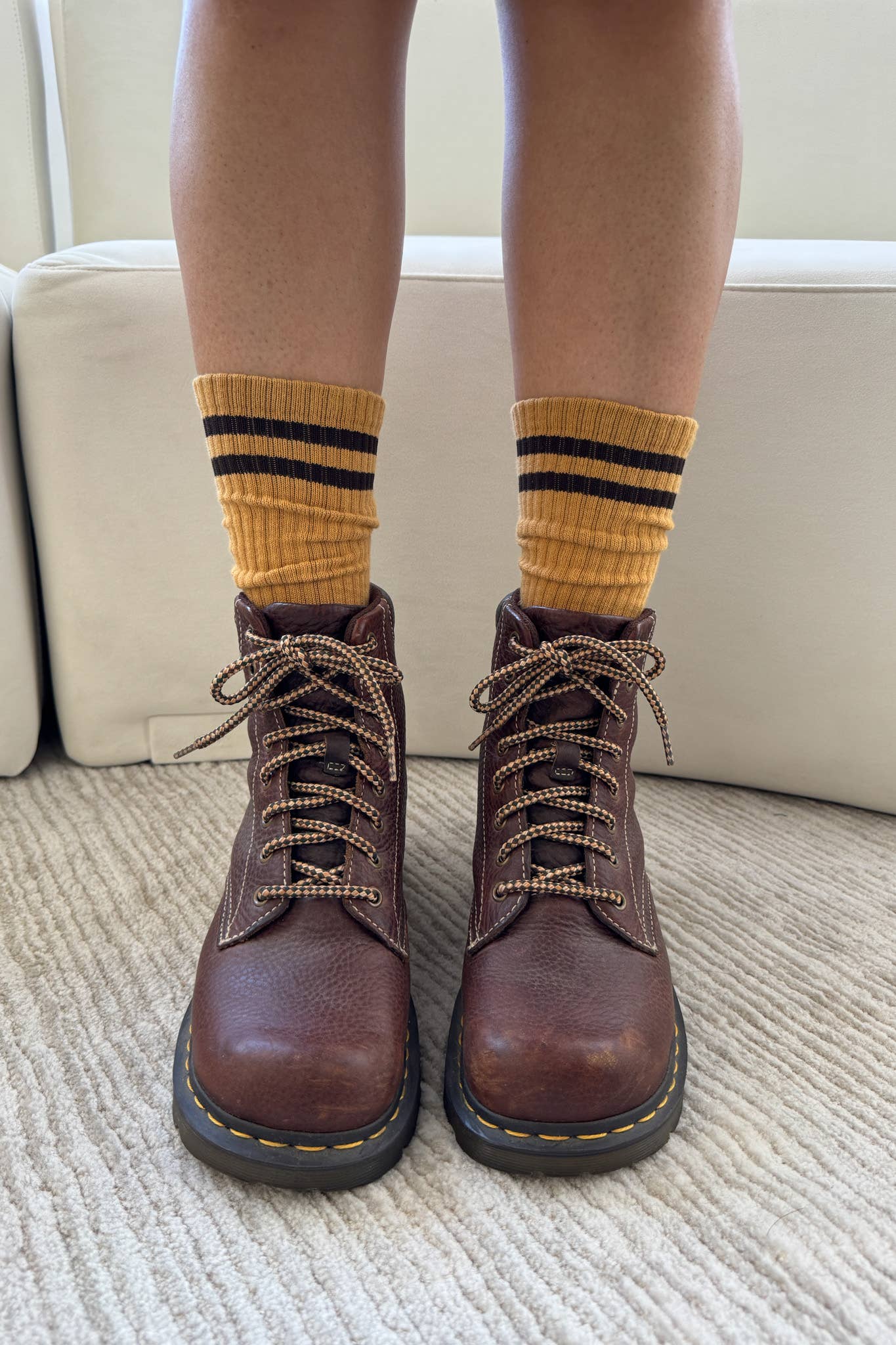 Le Bon Shoppe - Extended Boyfriend Socks: Milk
