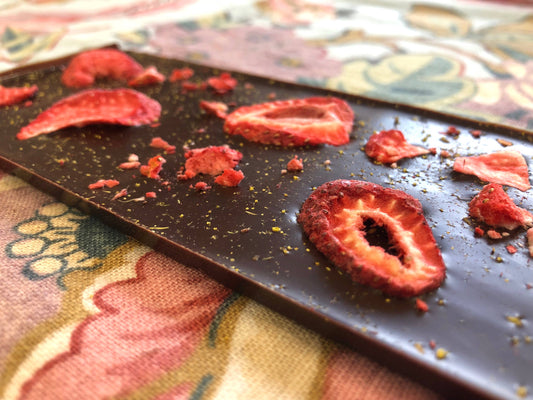 71% Organic Chocolate Bar w/ Fennel Pollen & Strawberries