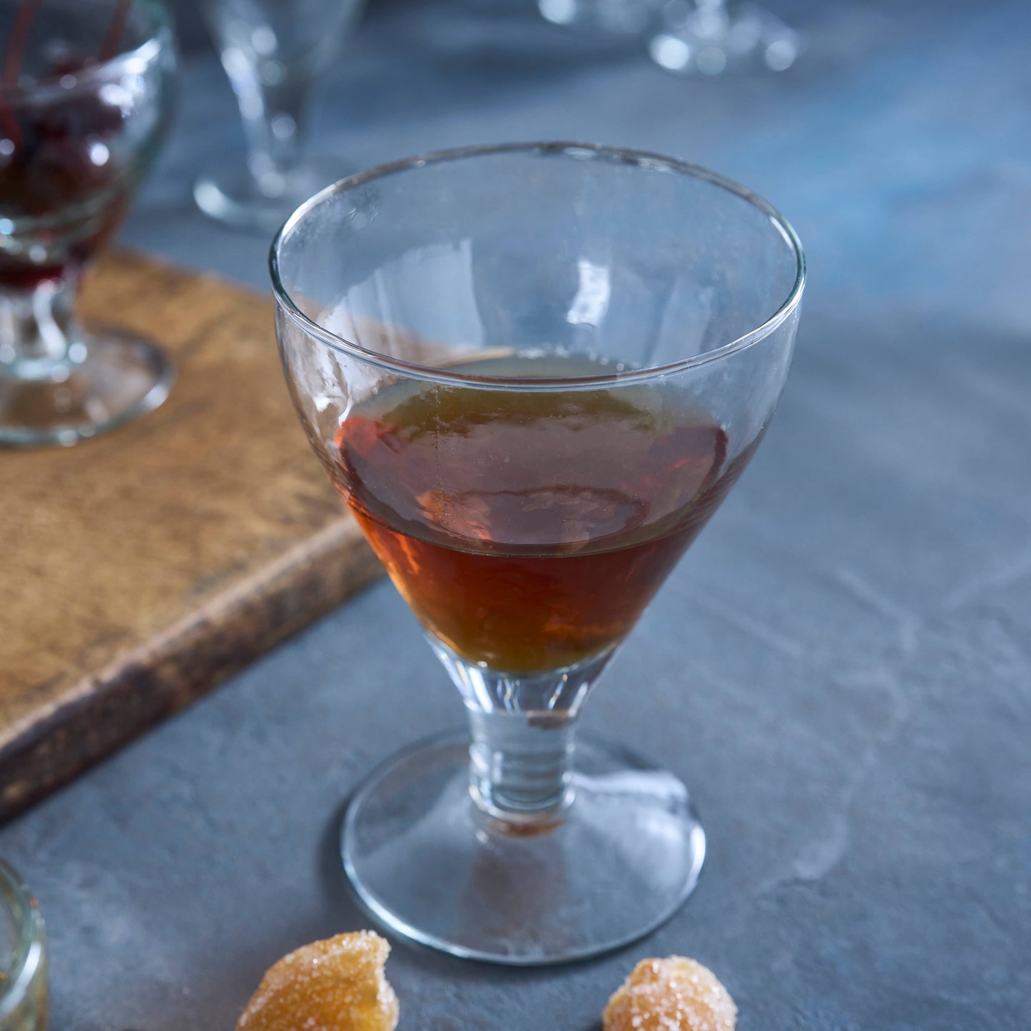 Recycled Glass Hammered Goblet – 9 oz