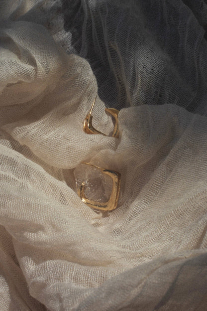 Terra Earrings: Sterling silver