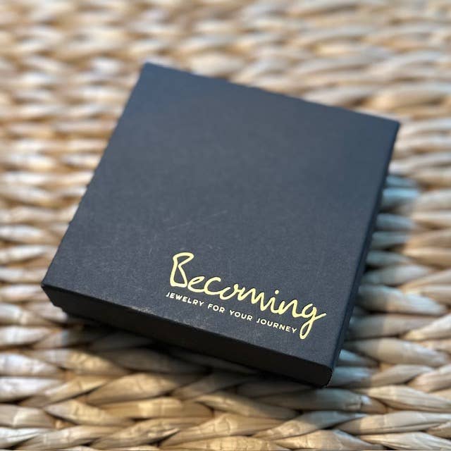 Small Gift Box for Dainty Starling Silver Becoming Jewelry Small Charm Necklace with Star Pendant