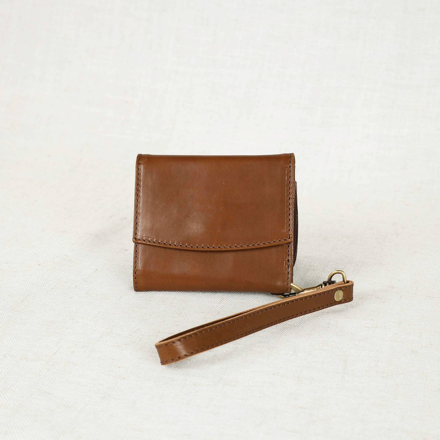 Leather Wallet Wristlet: Camel