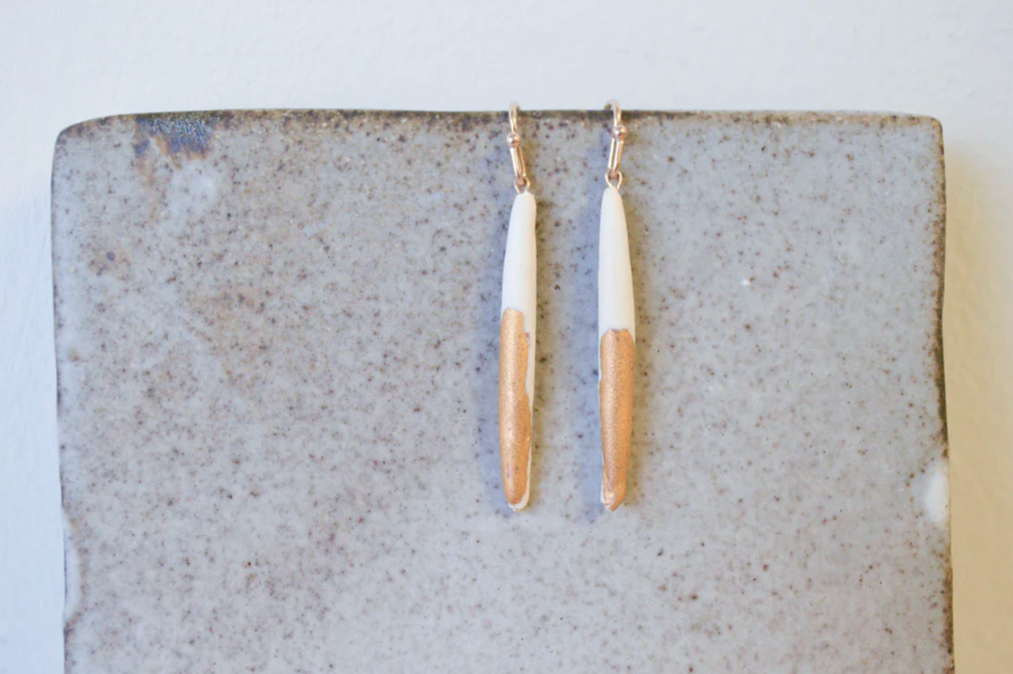 Quill GF Wires White and Gold