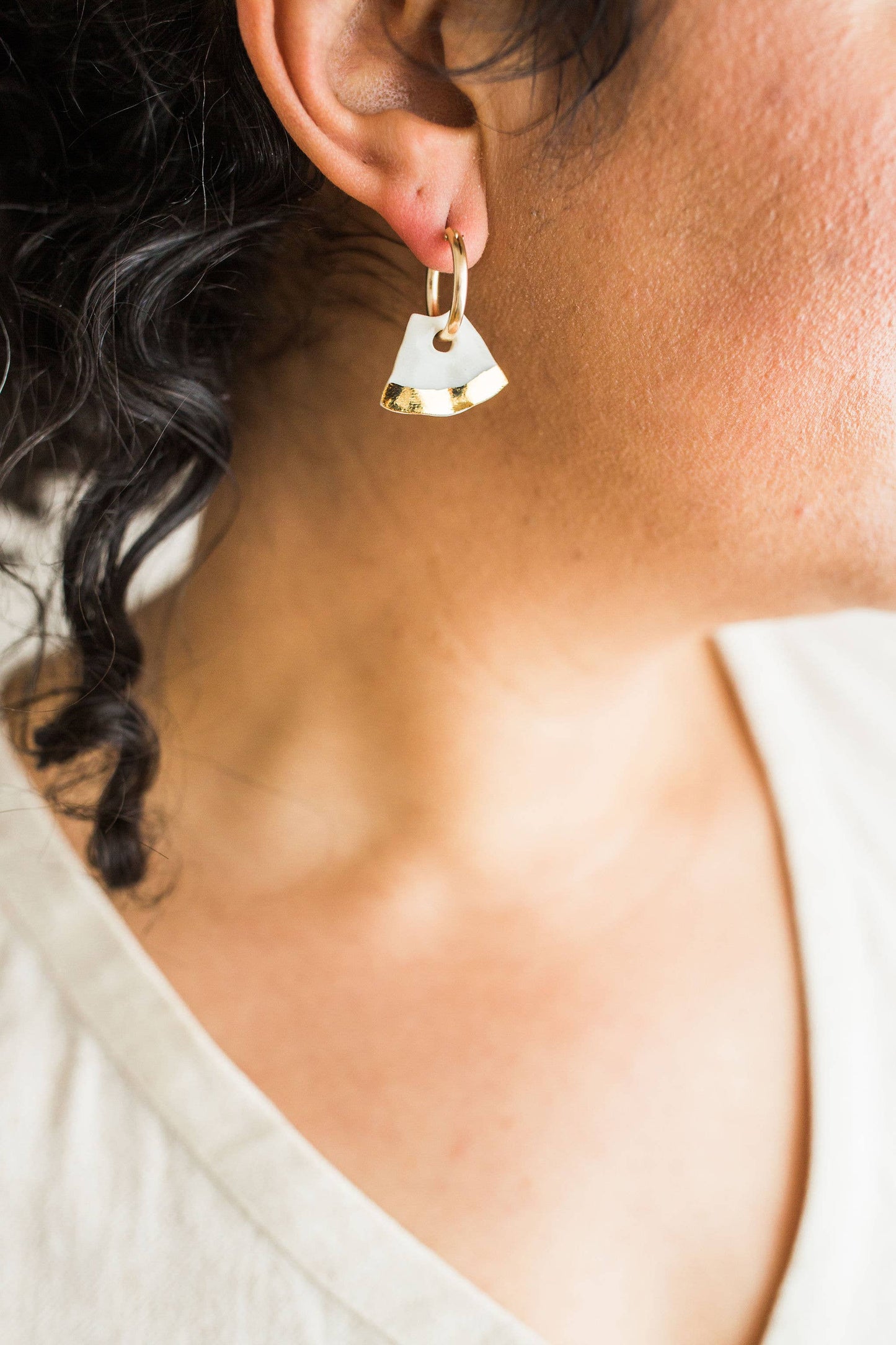 Charm Hoops: Gold Dot Circle