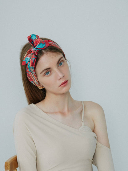 "Madagascar" Silk Skinny Scarf - Red: Red