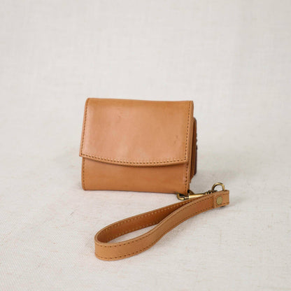 Leather Wallet Wristlet: Black