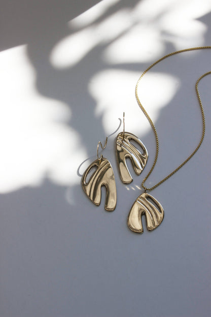 Abstract Monstera Earrings: 14k gold fill / Yellow bronze