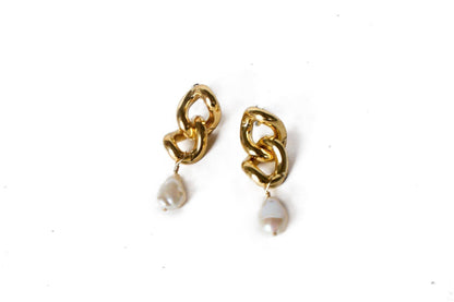 Pearl Link Studs