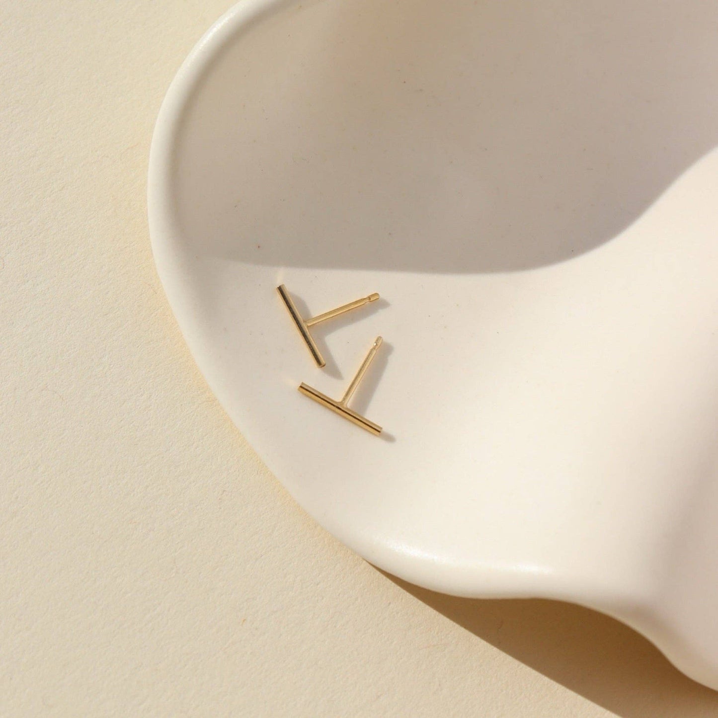 Bar Studs: 14k Gold Fill / Short