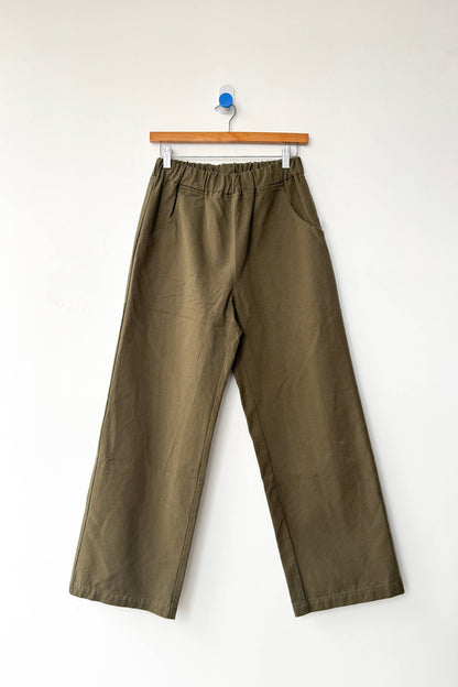 The Canvas Trouser Pant : Olive