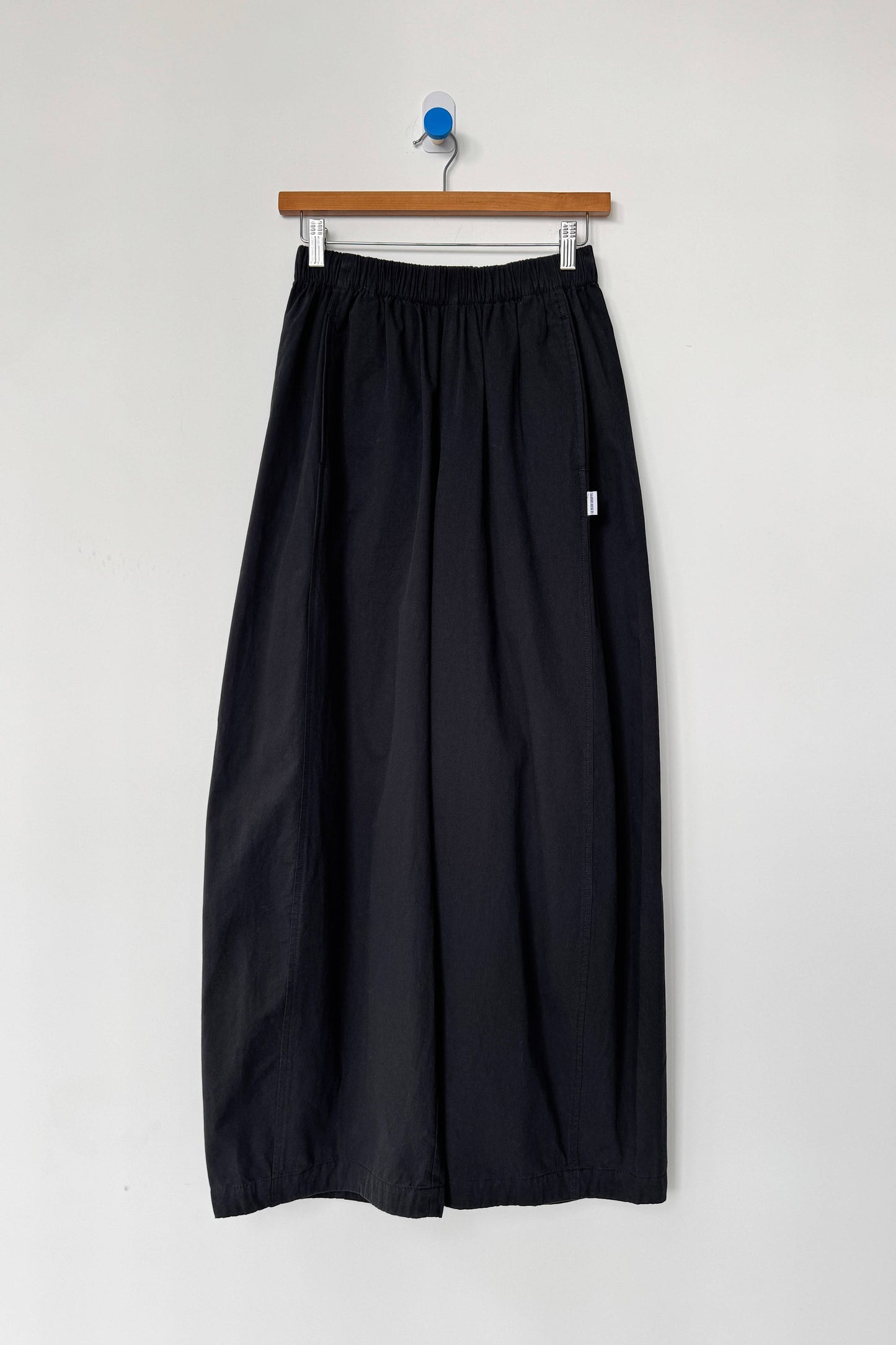 Cotton Parachute Pant: Black