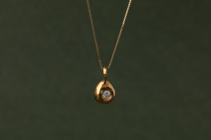 YEWŌ Collective - Pebble Necklace: Olive