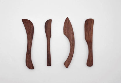 6’’ Walnut Wood Rounded Spreader