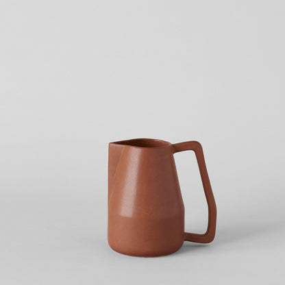 Novah Pitcher- Chestnut