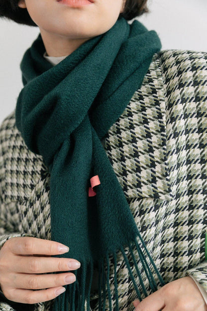 Lost Pattern NYC - Classic Cashmere Scarf - Green: Green
