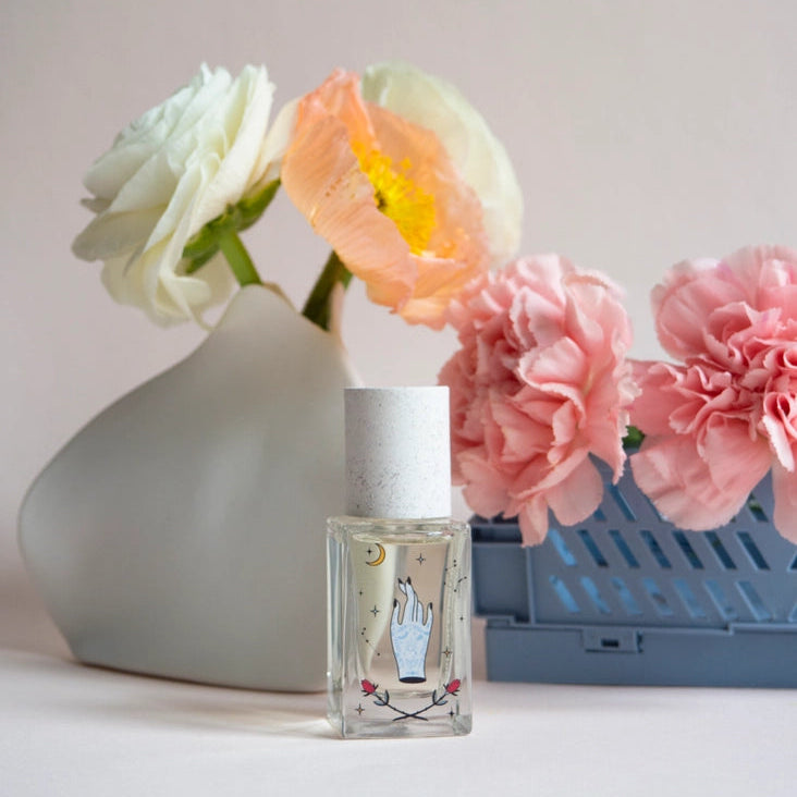 15 ml bottle of Avant L’Orage French Perfume by Maison Matine