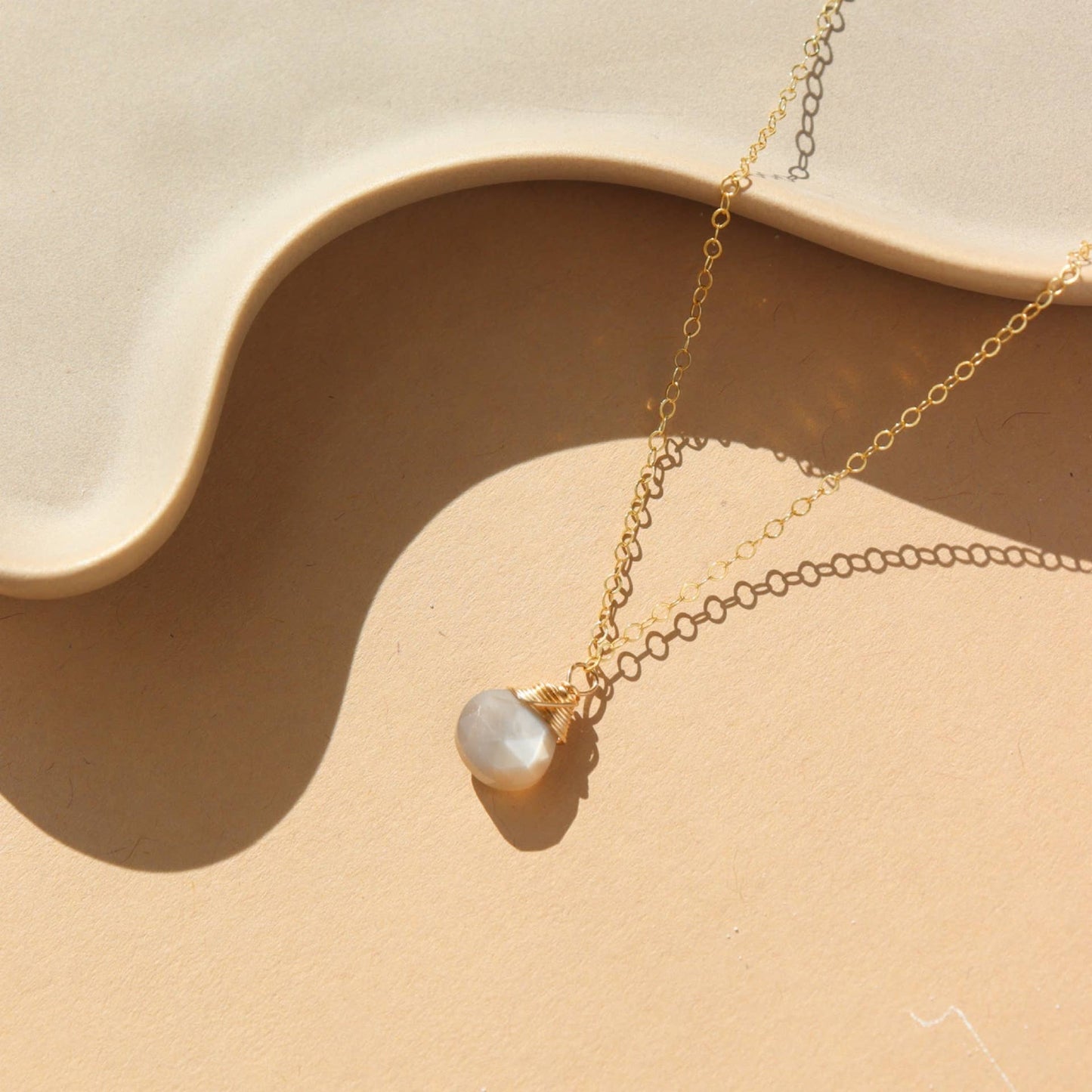 Mystic Moonstone Necklace 14k Gold Fill / 18"