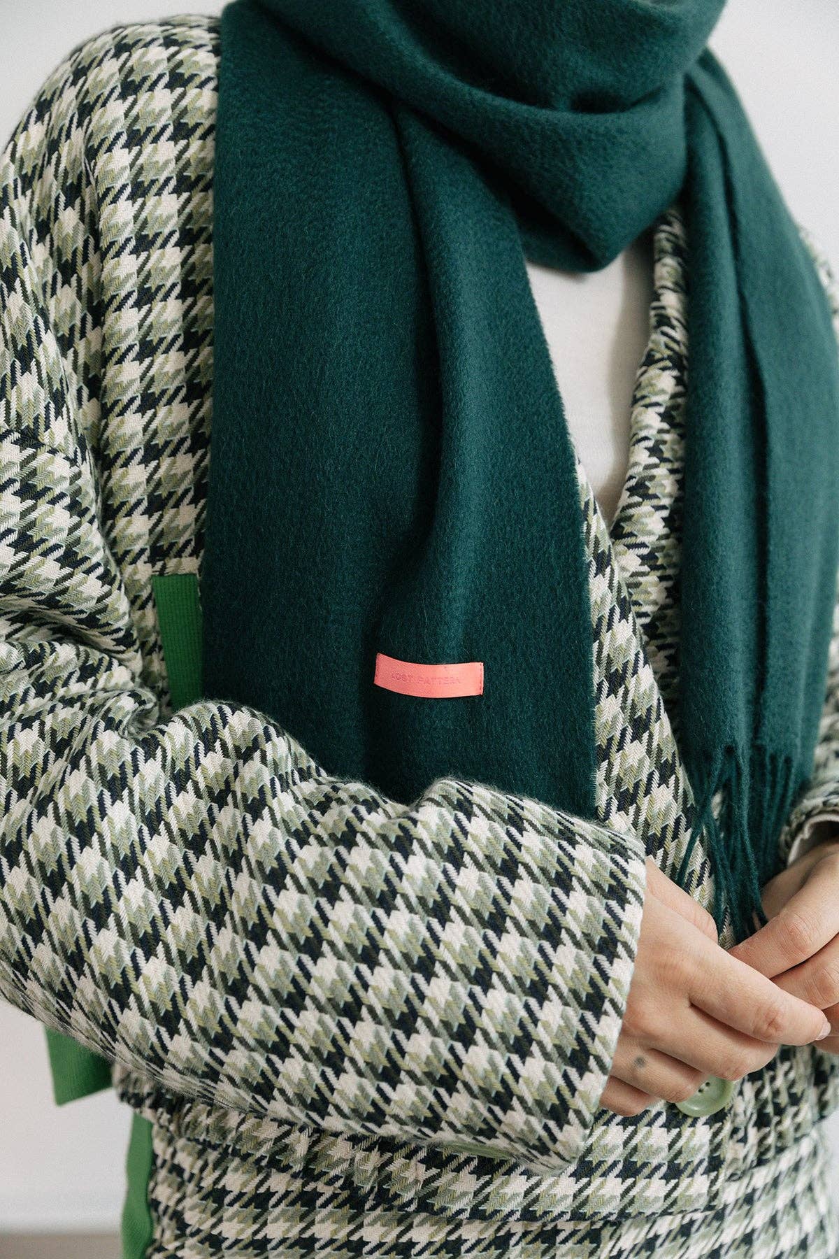 Lost Pattern NYC - Classic Cashmere Scarf - Green: Green