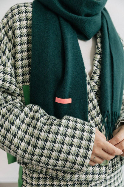 Lost Pattern NYC - Classic Cashmere Scarf - Green: Green