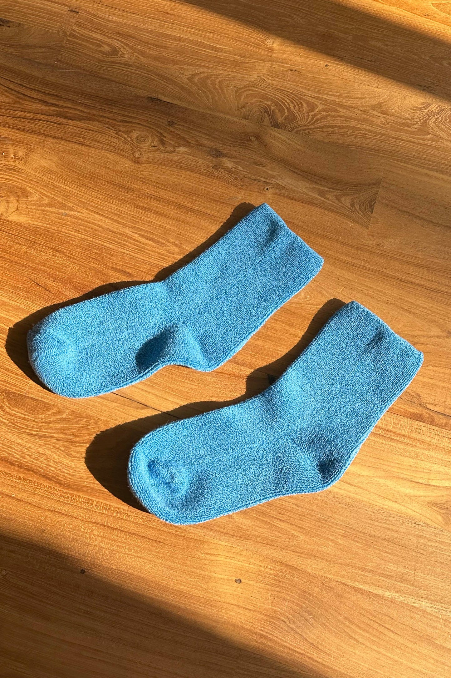 Cloud Socks: Ecru