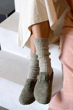 Load image into Gallery viewer, Cottage Socks: Ht. Grey
