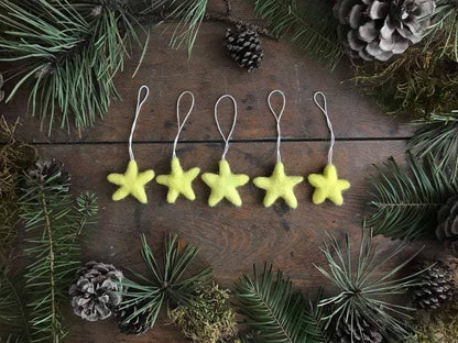 Felted Wool Star Ornament: Snowberry White