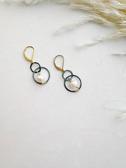 Oxidized & Gold Circle Earrings w/ White Pearl