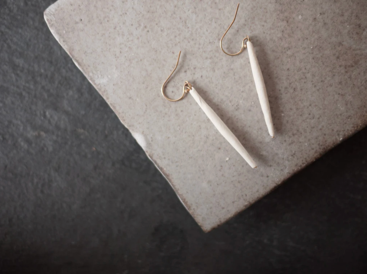 Quill GF Wires White and Gold