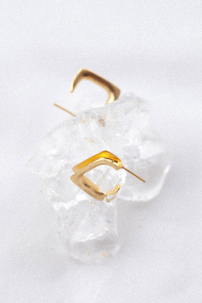 Terra Earrings: Sterling silver
