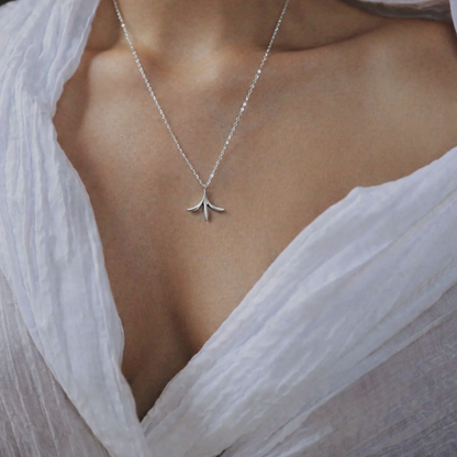 Faye Necklace: 20" / Sterling Silver