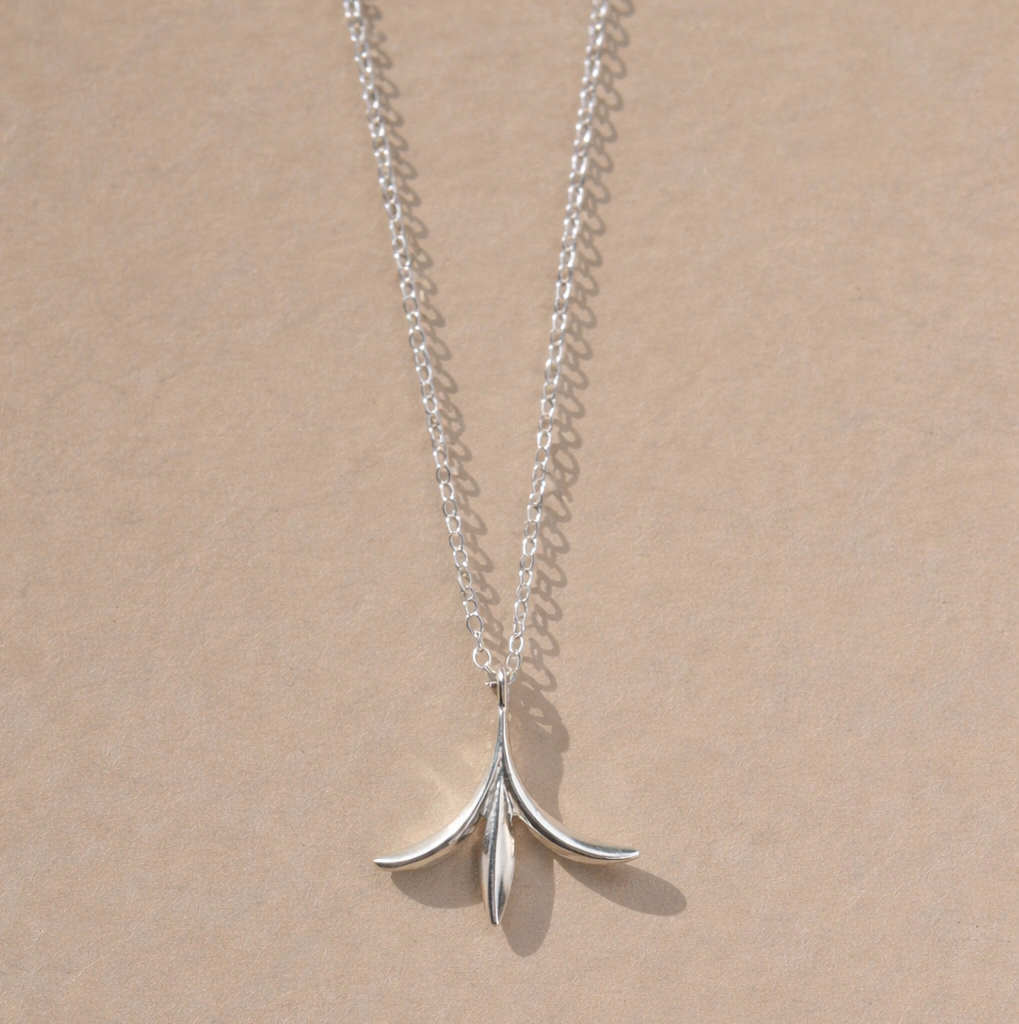 Faye Necklace: 20" / Sterling Silver
