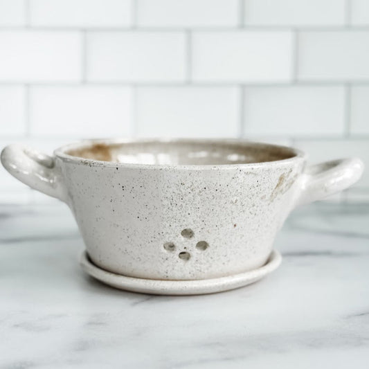 Berry Bowl with Drip Tray