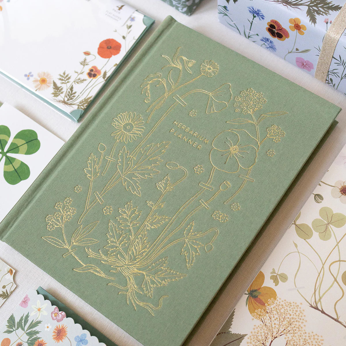 HERBARIUM | LINEN-BOUND UNDATED WEEKLY PLANNER