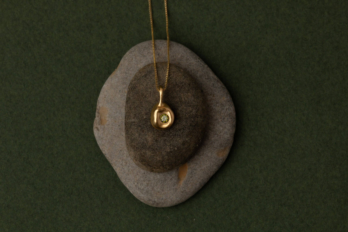 YEWŌ Collective - Pebble Necklace: Olive