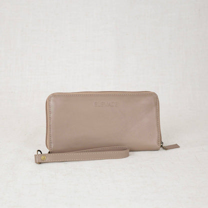 Leather Zipper Wallet: Black