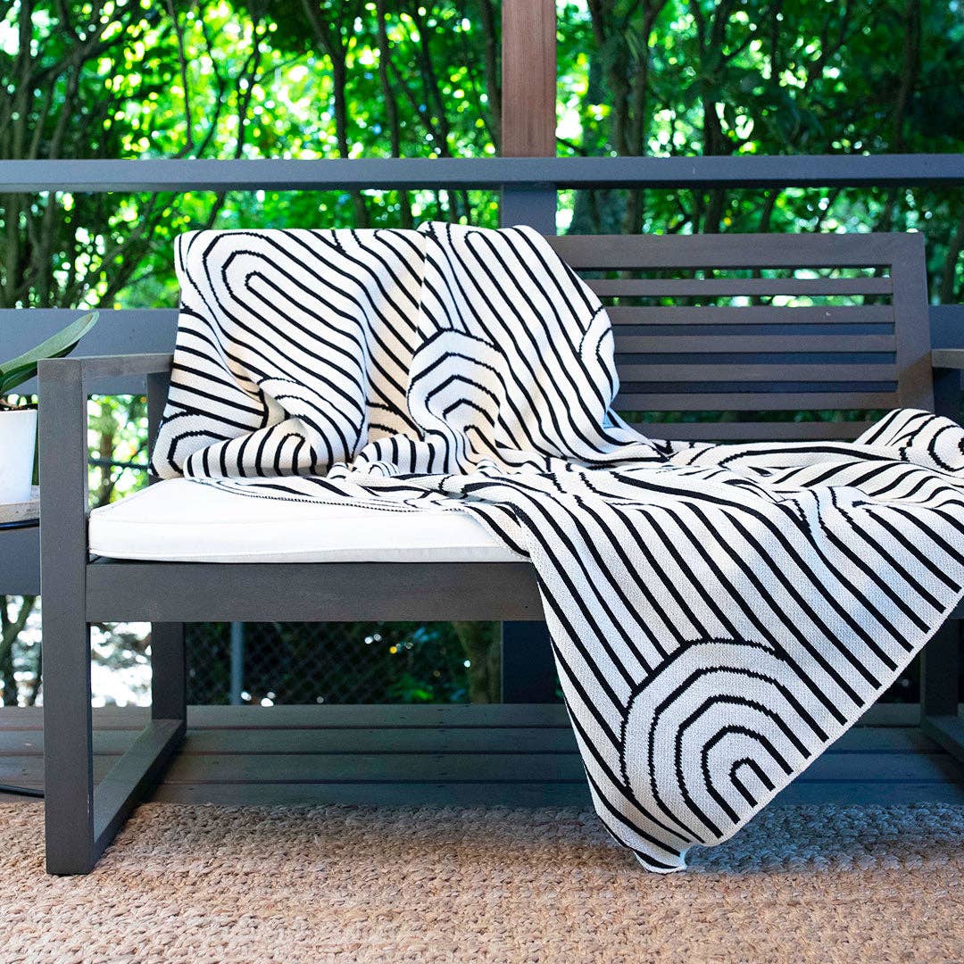 Bend Throw: Standard 50"x60"