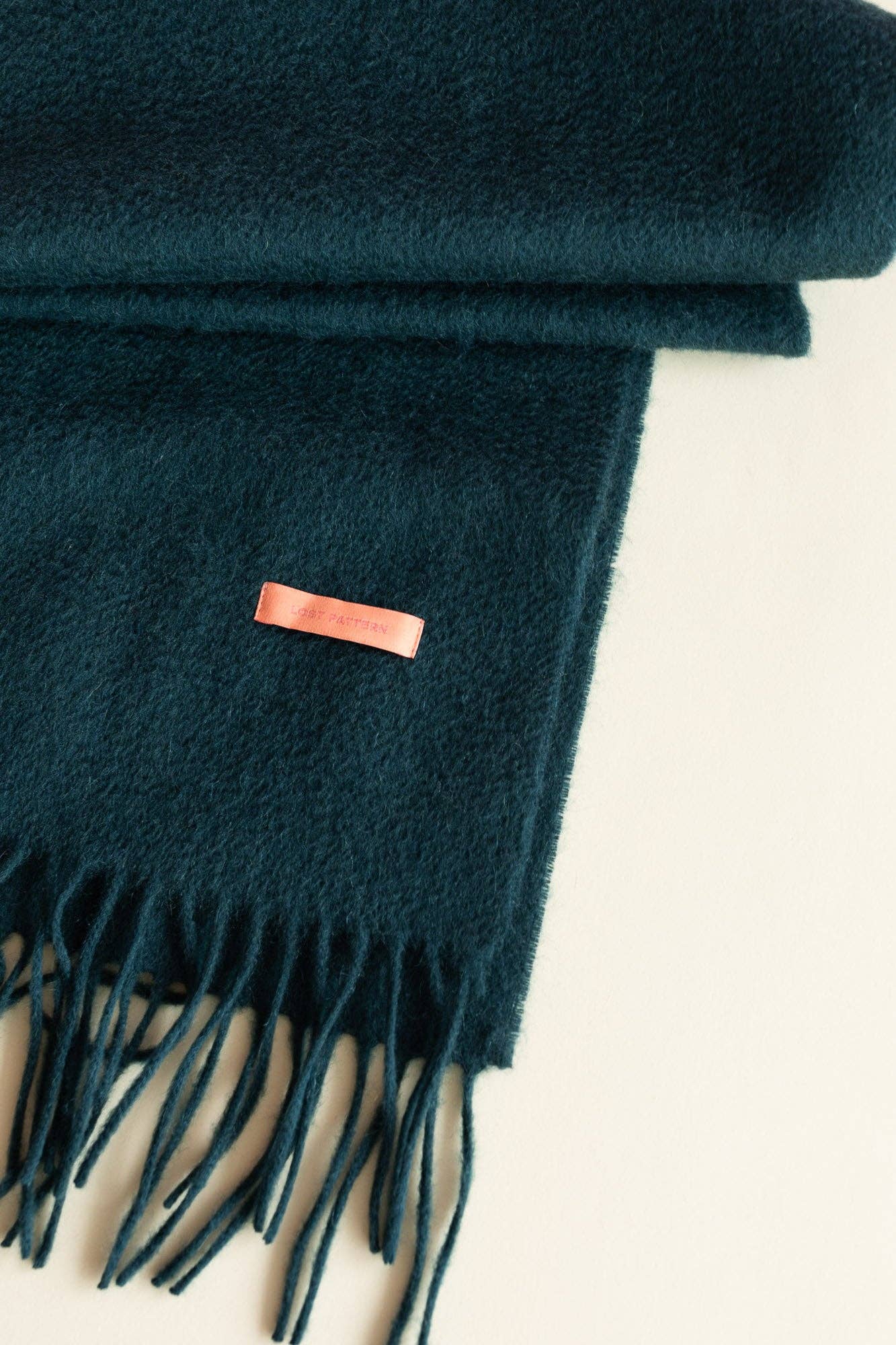 Lost Pattern NYC - Classic Cashmere Scarf - Green: Green