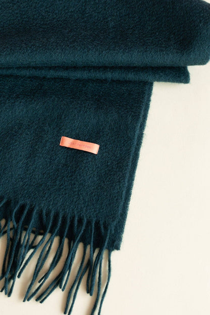 Lost Pattern NYC - Classic Cashmere Scarf - Green: Green