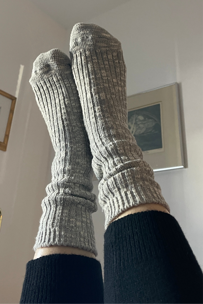 Cottage Socks: Ht.Grey