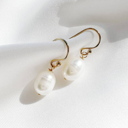 Freshwater Pearl Dangle Earrings Gold Filled